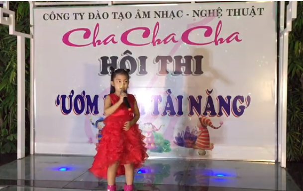 Học viên biểu diễn hát thanh nhạc ChaChaCha Gò Vấp